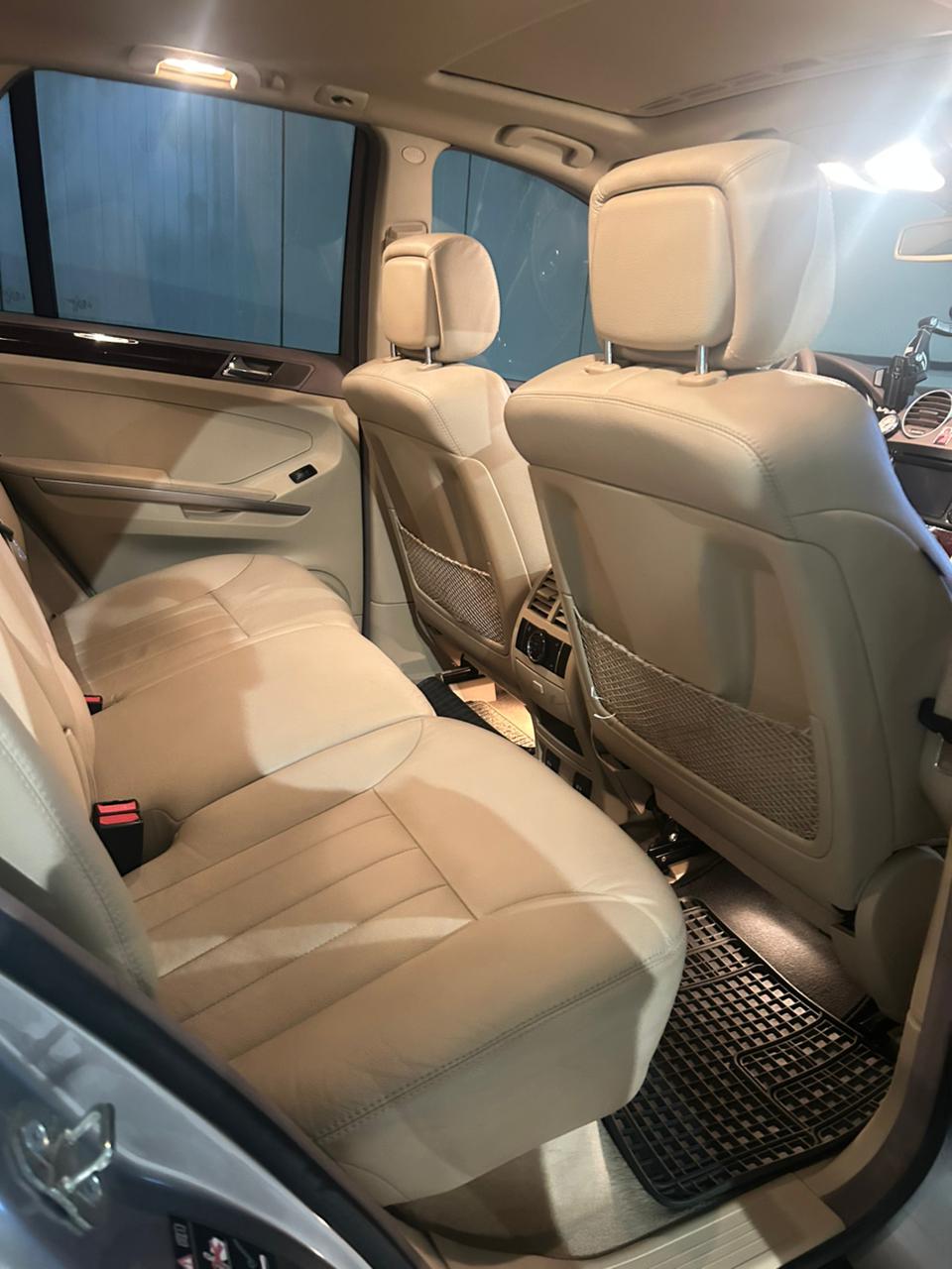 Καθαρισμός SUV Σαντορίνη - Premium υπηρεσίες πλυσίματος οχημάτων